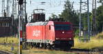 HSL Logistik GmbH, Hamburg [D] mit der geleasten Akiem Lok   185 586-5  [NVR-Nummer: 91 80 6185 586-5 D-AKIEM] am 22.06.26 H�he Falkenberg (Elster).
