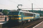 Scanbild: am 2 Augustus 1997 zieht NMBS 2756 ein HLE23er durch Aarschot nach Antwerpen.