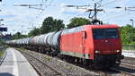 HSL Logistik GmbH, Hamburg [D]  mit der geleasten BRLL Lok '145 093-1' [NVR-Nummer: 91 80 6145 093-1 D-BRLL] und einem Kesselwagenzug (f�r Dieselkraftstoff) am 08.06.26 H�he Bahnhof Saarmund. 