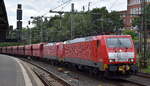 DB Cargo AG, Mainz [D] mit der Doppeltraktion   189 054-0  [NVR-Nummer: 91 80 6189 054-0 D-DB] +   189 039-1  [NVR-Nummer: 91 80 6189 039-1 D-DB] mit einem Sch�ttgutwagenzug Richtung Hansaport