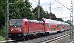 DB Regio AG - Region Nordost, Fahrzeugnutzer: Regionalbereich Berlin/Brandenburg, Potsdam mit ihrer  147 008  [NVR-Nummer: 91 80 6147 008-7 D-DB] und dem RE3 nach Stralsund Hbf.