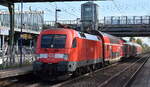 DB Regio AG - Region Nordost, Fahrzeugnutzer: Regionalbereich Berlin/Brandenburg, Potsdam mit ihrer   182 013  [NVR-Nummer: 91 80 6182 013-3 D-DB] und der RB24 nach Eberswalde am 16.10.26 im Bahnhof