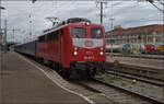 Mehr zu 'Die Seehas-Linie (und ihre Fortsetzung auf die Schwarzwaldbahn) und ihre Vielfalt'. Am Werktag und auch in jener Woche nicht zu sehen, daher von mir die heute Erg�nzung mit dem fahrplanm�ssigen SVG-Zug mit 140 797. 

140 797 der NeSA mit e ...
