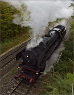 01 180 umf�hrt ihren Zug in Spaichingen.