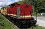 RegioInfraServiceSachsenGmbH  203 843-8  oder 92 80 1203 145-8 D-RIS mit Schweerbau Schleifzug und Begleitwagen abgestellt in J�bek.