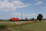 6187 174 war mit einem Stahlzug am 8. September 2026 bei �bersee am Chiemsee in Richtung M�nchen unterwegs.
