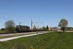 6193 267 'Edelstahl' war mit einem schwach beladenem 'KLV' am 30. April 2026 bei �bersee in Richtung M�nchen unterwegs.