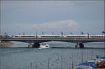 Neuerdings viele Extraz�ge sonntagnachmittags am Bodensee.