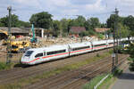 ICE Tz 9014 rauscht am 21.08.2026 durch Tostedt. Im Hintergrund stand mal der markante Getreidesilo der Stader Saatzucht! Ein Haufen Schutt ist noch zu beseitigen.