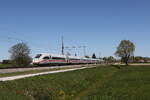 412 224 als 'ICE 118' aus Graz kommend am 30. April 2026 bei �bersee am Chiemsee.