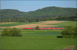 Ade Dieselloch - Nach 113 Jahren...

245 007 bei Rechberg in der Weite des Klettgau. April 2026.