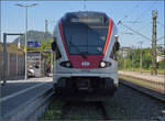 RABe 521 002 'Riehen' in Engen.