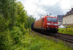 Die 185 192-2 (91 80 6185 192-2 D-DB) der DB Cargo AG f�hrt am 20 Mai 2026 mit einem gemischten G�terzug durch Kirchen/Sieg in Richtung Siegen, vermutlich mit dem Ziel Kreuztal.

Die TRAXX F140 AC wurde 2004 bei Bombardier in Kassel unter der Fabri ...