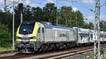 ITL - Eisenbahngesellschaft mbH, Dresden [D] mit ihrer Eurodual Lok  '159 106-4' [NVR-Nummer: 90 80 2159 106-4 D-ITL] und einem Baustoffsch�ttgutzug am 22.06.26 H�he Leipzig Thekla.