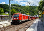 Die 187 146 (91 80 6187 146-6 D-DB) der DB Cargo AG f�hrt am 09 Juni 2026 mit einem Autotransportzug (vierachsiger Doppelstock-Autotransportwagen der Gattung Laaerrs der DB Cargo Logistics GmbH, ex DB Schenker ATG) durch Kirchen/Sieg in Richtung Sieg ...
