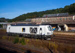 Die wei�e, fast Fabrikneue, an die Hering Bahndienste GmbH (Burbach-Holzhausen) vermietete SIEMENS Vectron Dual Mode 248 142 (90 80 2248 142-2 D-NRAIL) der Northrail GmbH ist am 12 August 2026 in