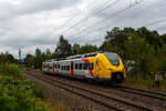 Der zweiteilige Hybridtriebzug SIEMENS Mireo Plus B, 563 802 / 563 902 (94 80 0563 802-8 D-HEB / 94 80 0563 902-6 D-HEB) der HLB (Hessische Landesbahn GmbH), f�hrt am 22 Juli 2026, als RB 90