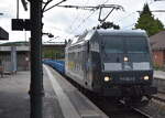 PRESS - Eisenbahn-Bau- and Betriebsgesellschaft Pressnitztalbahn mbH, J�hstadt [D]  mit ihrer  145 023-6   [NVR-Nummer: 91 80 6145 083-2 D-PRESS] und einem Ganzzug Drehgestell-Flachwagen (leer) am