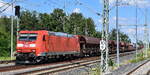 DB Cargo AG, Mainz [D] mit ihrer '185 195-5' [NVR-Nummer: 91 80 6185 195-5 D-DB] und einem gemischten G�terzug am 22.06.26 H�he Leipzig Thekla.