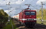 DeltaRail GmbH, Frankfurt (Oder) mit ihrer  243 559-2  (NVR:  91 80 6143 559-3 D-DELTA ) und einem Ganzzug Druckgaskesselwagen Richtung Frankfurt/Oder am 10.10.26 H�he Bahnhof Berlin-Hohensch�nhausen.