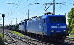 PRESS - Eisenbahn-Bau- and Betriebsgesellschaft Pressnitztalbahn mbH, Jöhstadt [D] mit ihrer '145 030-7' [NVR-Nummer: 91 80 6145 085-7 D-PRESS] und '140 008-6' (NVR: '91 80 6140 845-9 D-PRESS') + PKW-Transportzug (leer) am Haken am 29.04.26 H ...