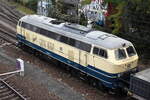 Railsystems RP GmbH, Gotha mit ihrer  218 488-5  (NVR:  92 80 1218 488-5 D-RPRS ) an einem RailAdventure �berf�hrungszug (Ende des Zuges) gezogen von Vectron  193 511  am 27.10.26 H�he