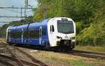 Arriva 554 durcheilt am 19 Augustus 2026 Schin op Geul als Schnellzug aus L�ttich-Guillemins �ber Maastricht und Heerlen nach Aachen.