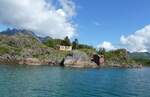 (288'670) - Impressionen von den Lofoten mit H�usern am 16.