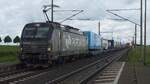 370 030-6	(91 51 5370 030-6 PL-PKPC) durchf�hrt mit einem Taschenwagenzug denn Bahnhof Ovelg�nne.