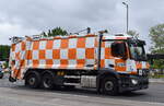Berlin Recycling GmbH mit einem MB ANTOS 2533 M�llentsorgungsfahrzeug am 15.06.26 Berlin Marzahn.
