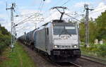 HSL Logistik GmbH, Hamburg [D] mit der geleasten Railpool Lok  '186 300-0' [NVR-Nummer: 91 80 6186 300-0 D-Rpool] und einem Kesselwagenzug (f�r Benzin) am 01.09.26 H�he Bahnhof Berlin-Hohensch�nhausen.