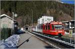 Der TMR BDeh 4/8 22 erreicht als TER 18914 von Vallorcine nach Saint-Gervais-Bains den Bahnhof von Montroc-Le-Planet.