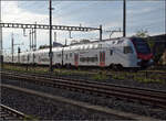 RABe 512 048 in Pratteln. August 2026.