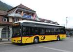 (290'775) - PostAuto Bern - BE 724'378/PID 12'471 - eSolaris am 10. September 2026 beim Bahnhof Interlaken Ost