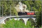 L'aventure ferroviaire de l'Oberland Bernois / Das Bahnabenteuer des Berner Oberlands - nachdem die HG 3/4 N� 3 der Blonay Chamby Bahn lautstark Dampf abgelassen hat, geht die Fahrt weiter; auf dem