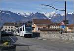 In Aigle kurz nach der neu gestalteten Haltestelle Aigle March� ist der TPC ABe 4/8 473 aus R 71 nach Les Diablerets.