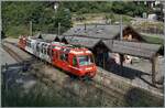 Der von Vallorcine angekommene TMR BDeh 4/8 21 beim Halt in Les Mar�cottes.