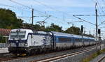 ČD - Česk� dr�hy a.s., Praha [CZ]  mit ihrer Vectron 384 013-9  [NVR-Nummer: 91 54 7384 013-9 CZ-CD] und EC aus Prag �ber Berlin nach Hamburg am 29.09.26H�he Bahnhof Gl�wen.